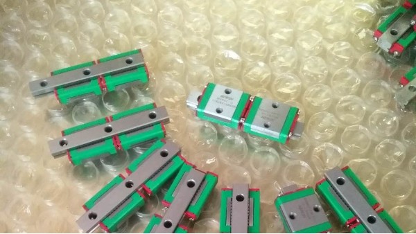 微型直線導軌滑塊加注油脂/潤滑劑保養說明